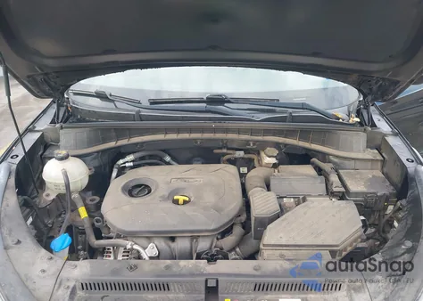 2019 Hyundai Tucson Value z USA, uszkodzony, nr VIN KM8J33A49KU934163